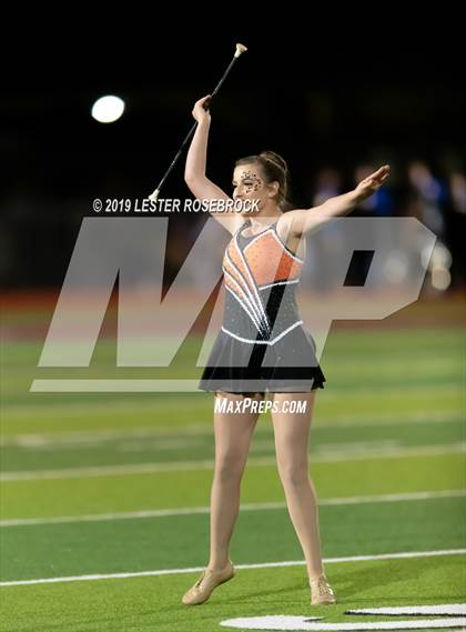 Thumbnail 2 in Comfort vs Schulenburg (UIL Bi-District Playoffs) photogallery.