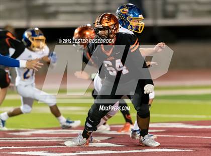 Thumbnail 3 in Comfort vs Schulenburg (UIL Bi-District Playoffs) photogallery.