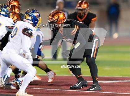 Thumbnail 1 in Comfort vs Schulenburg (UIL Bi-District Playoffs) photogallery.