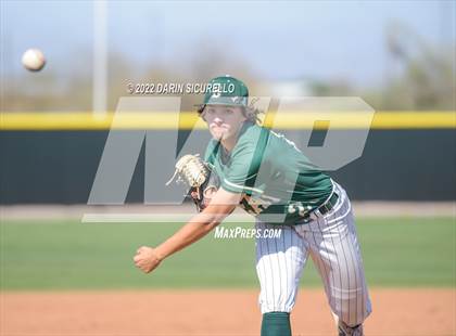 Thumbnail 3 in Summit vs Basha (Coach Bob Invitational) photogallery.