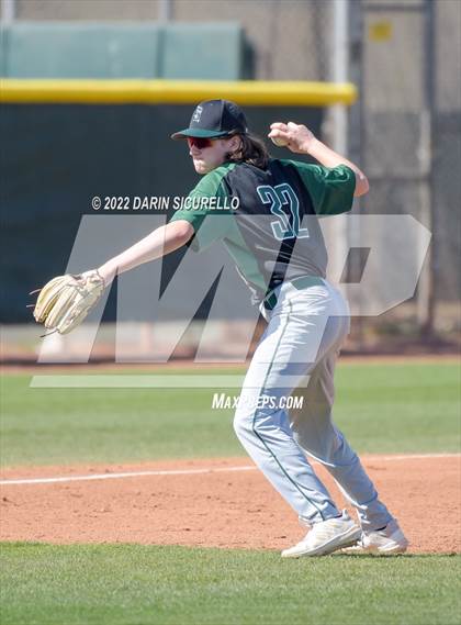Thumbnail 1 in Summit vs Basha (Coach Bob Invitational) photogallery.