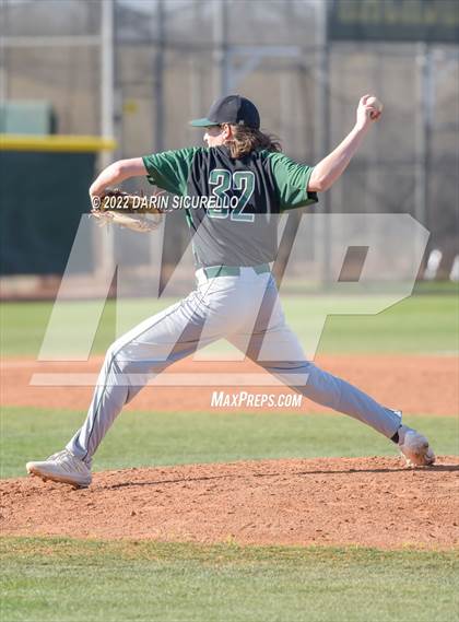 Thumbnail 3 in Summit vs Basha (Coach Bob Invitational) photogallery.