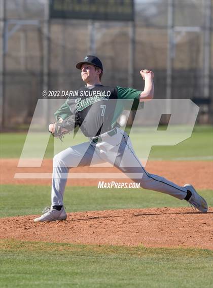 Thumbnail 1 in Summit vs Basha (Coach Bob Invitational) photogallery.