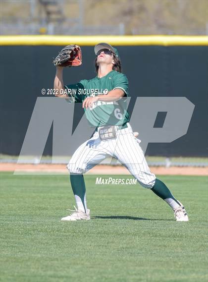 Thumbnail 1 in Summit vs Basha (Coach Bob Invitational) photogallery.
