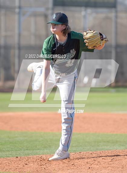 Thumbnail 2 in Summit vs Basha (Coach Bob Invitational) photogallery.