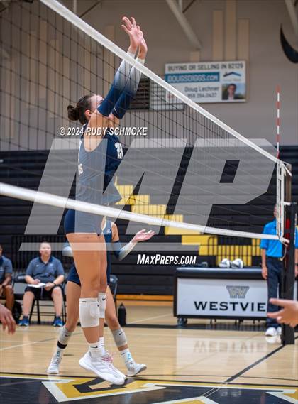 Thumbnail 1 in Vista Murrieta @ Westview photogallery.