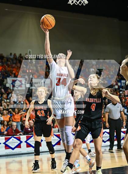 Thumbnail 1 in Farmington vs. Nashville (AAA 4A State Final) photogallery.