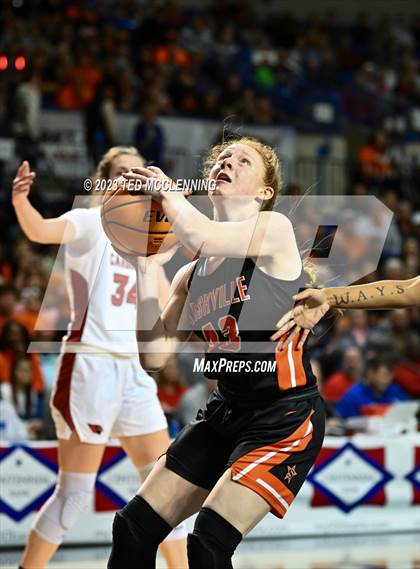 Thumbnail 2 in Farmington vs. Nashville (AAA 4A State Final) photogallery.