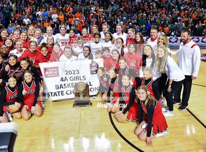 Thumbnail 2 in Farmington vs. Nashville (AAA 4A State Final) photogallery.