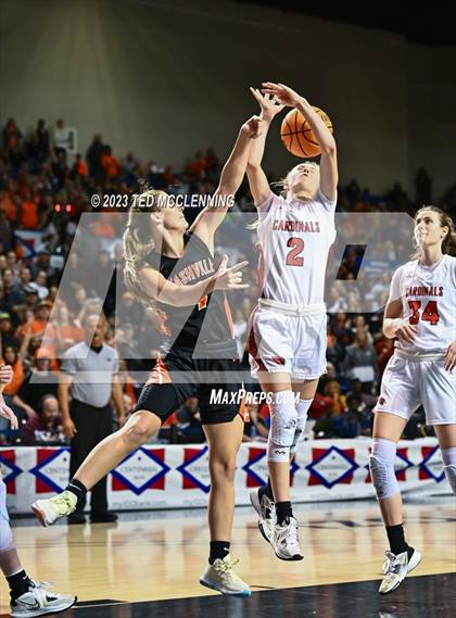 Thumbnail 3 in Farmington vs. Nashville (AAA 4A State Final) photogallery.