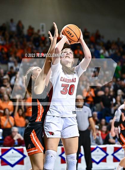 Thumbnail 3 in Farmington vs. Nashville (AAA 4A State Final) photogallery.