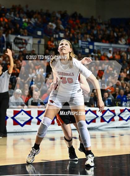 Thumbnail 2 in Farmington vs. Nashville (AAA 4A State Final) photogallery.
