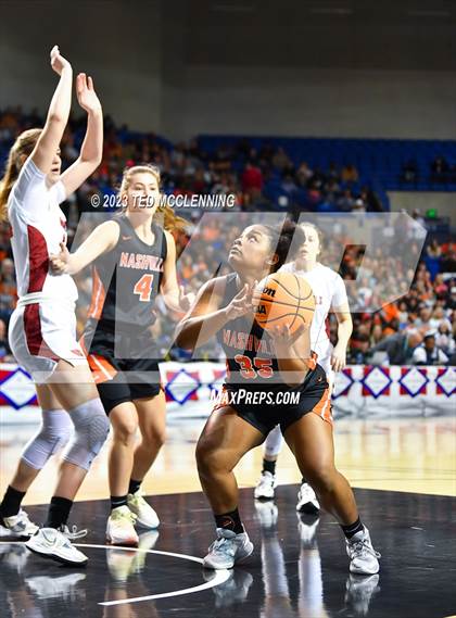 Thumbnail 1 in Farmington vs. Nashville (AAA 4A State Final) photogallery.