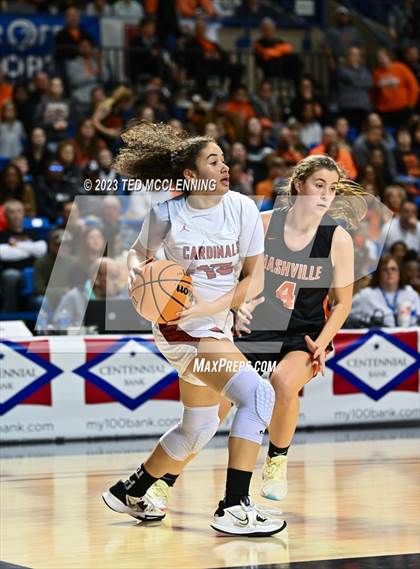 Thumbnail 3 in Farmington vs. Nashville (AAA 4A State Final) photogallery.
