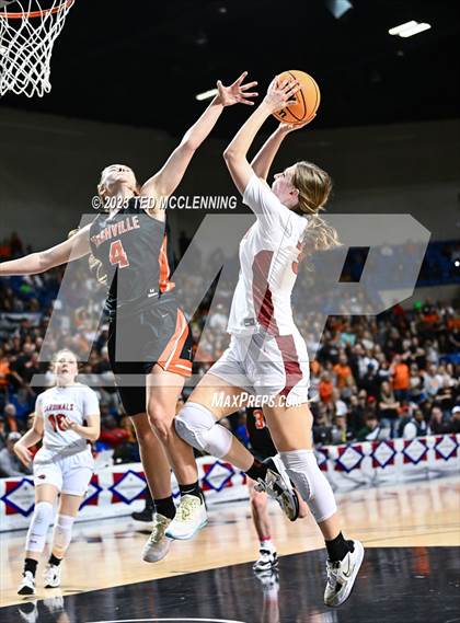 Thumbnail 2 in Farmington vs. Nashville (AAA 4A State Final) photogallery.