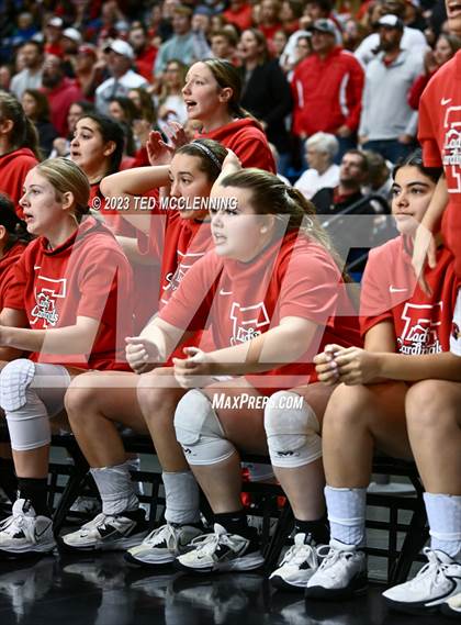 Thumbnail 2 in Farmington vs. Nashville (AAA 4A State Final) photogallery.