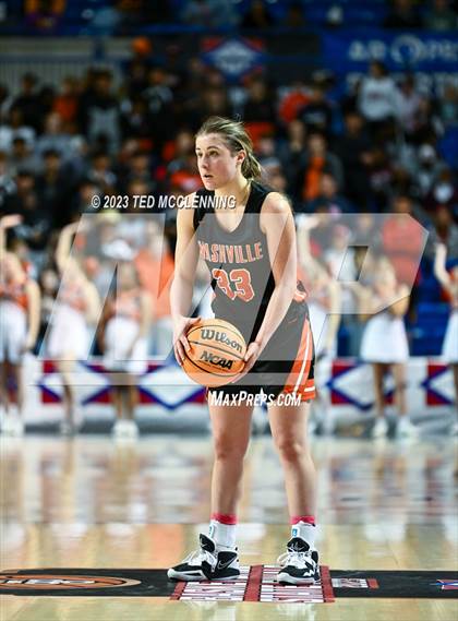 Thumbnail 2 in Farmington vs. Nashville (AAA 4A State Final) photogallery.
