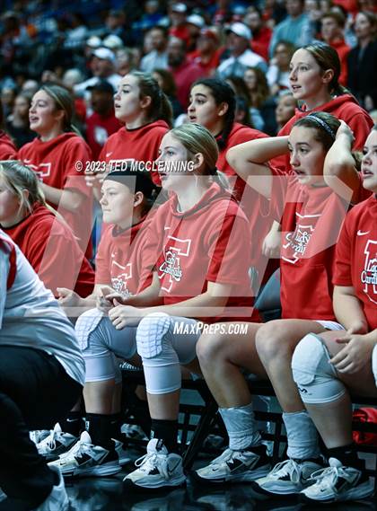 Thumbnail 3 in Farmington vs. Nashville (AAA 4A State Final) photogallery.