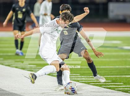 Thumbnail 1 in Edison vs. Canyon (CIF SS Division 2 Quarterfinals) photogallery.