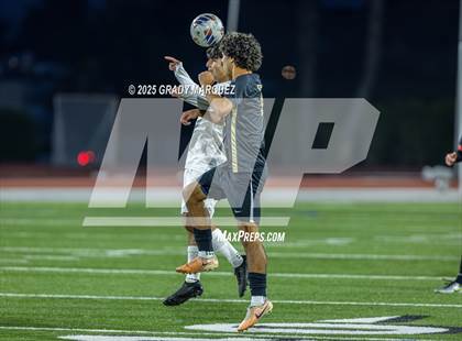 Thumbnail 3 in Edison vs. Canyon (CIF SS Division 2 Quarterfinals) photogallery.