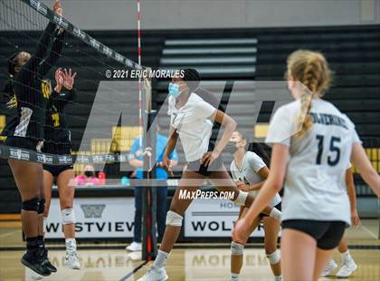 Thumbnail 3 in Patrick Henry @ Westview photogallery.