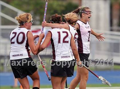 Thumbnail 2 in Coral Shores vs. Douglas photogallery.