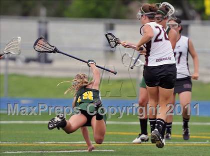 Thumbnail 1 in Coral Shores vs. Douglas photogallery.