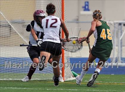 Thumbnail 1 in Coral Shores vs. Douglas photogallery.