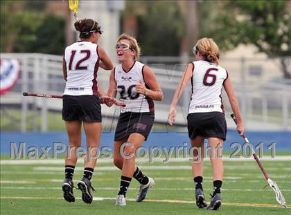 Thumbnail 3 in Coral Shores vs. Douglas photogallery.
