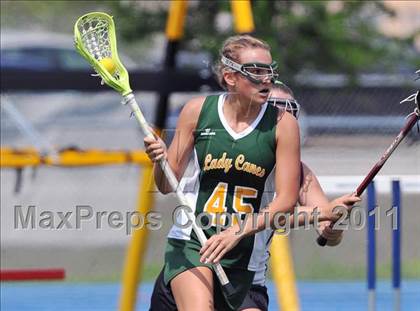 Thumbnail 1 in Coral Shores vs. Douglas photogallery.