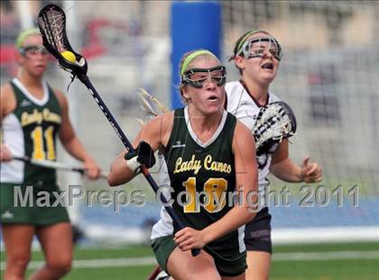 Thumbnail 2 in Coral Shores vs. Douglas photogallery.
