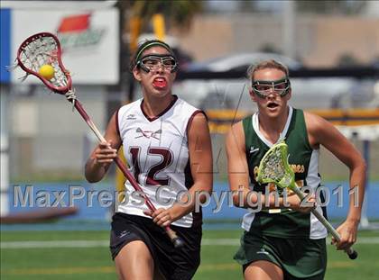 Thumbnail 1 in Coral Shores vs. Douglas photogallery.