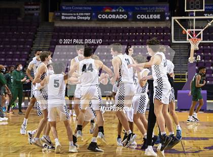 Thumbnail 2 in George Washington vs. ThunderRidge (CHSAA 5A State Final) photogallery.