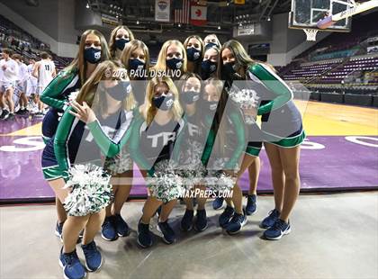 Thumbnail 2 in George Washington vs. ThunderRidge (CHSAA 5A State Final) photogallery.