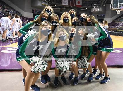 Thumbnail 3 in George Washington vs. ThunderRidge (CHSAA 5A State Final) photogallery.