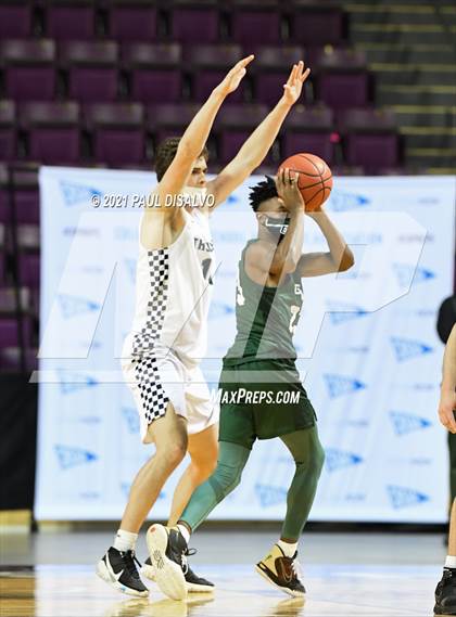 Thumbnail 2 in George Washington vs. ThunderRidge (CHSAA 5A State Final) photogallery.