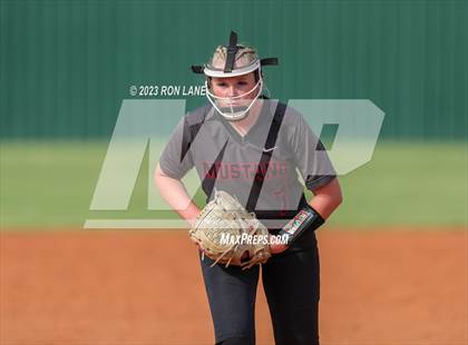 Thumbnail 3 in Edmond North @ Mustang photogallery.