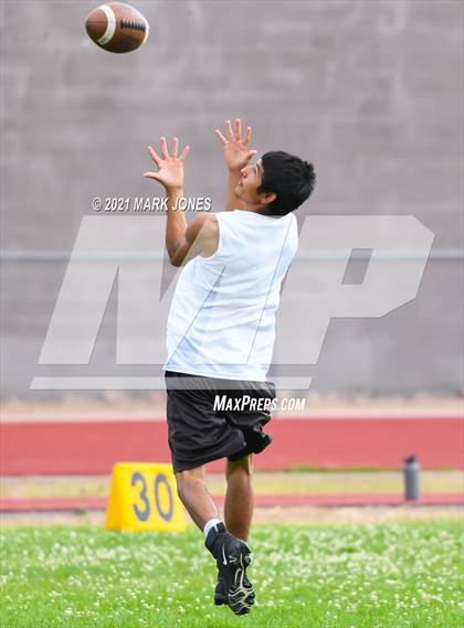 Thumbnail 1 in Winslow (Payson 7-on-7 Tournament) photogallery.