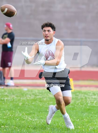 Thumbnail 2 in Winslow (Payson 7-on-7 Tournament) photogallery.