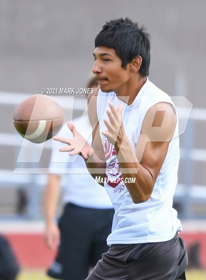 Thumbnail 2 in Winslow (Payson 7-on-7 Tournament) photogallery.
