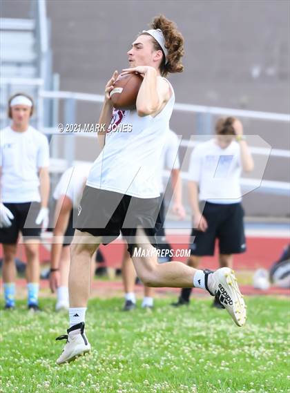 Thumbnail 1 in Winslow (Payson 7-on-7 Tournament) photogallery.