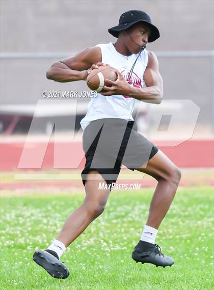 Thumbnail 1 in Winslow (Payson 7-on-7 Tournament) photogallery.