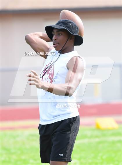 Thumbnail 2 in Winslow (Payson 7-on-7 Tournament) photogallery.