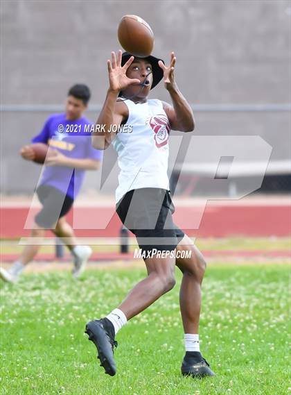Thumbnail 3 in Winslow (Payson 7-on-7 Tournament) photogallery.