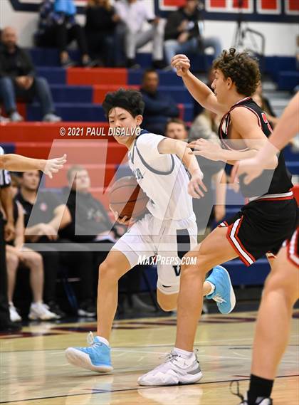 Thumbnail 3 in Valor Christian vs. Castle View (Tip Off Classic) photogallery.