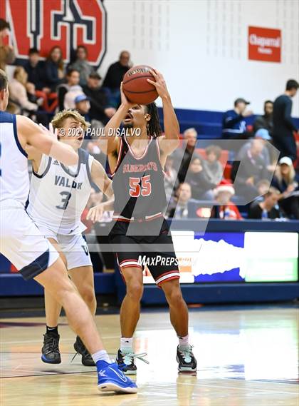 Thumbnail 3 in Valor Christian vs. Castle View (Tip Off Classic) photogallery.