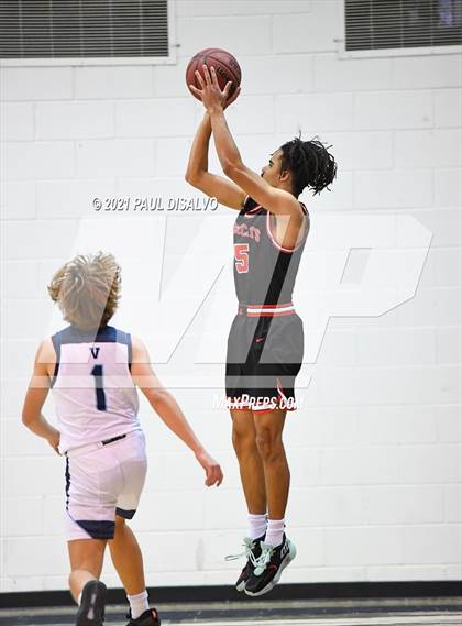 Thumbnail 1 in Valor Christian vs. Castle View (Tip Off Classic) photogallery.
