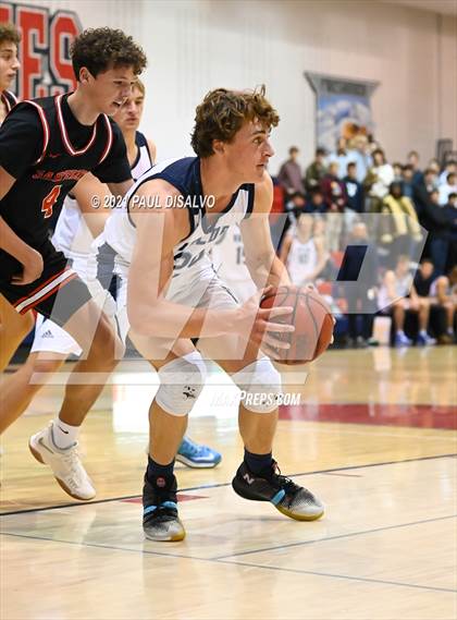 Thumbnail 1 in Valor Christian vs. Castle View (Tip Off Classic) photogallery.