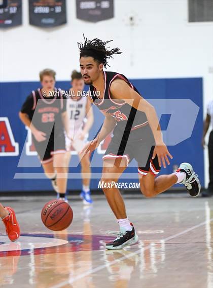 Thumbnail 1 in Valor Christian vs. Castle View (Tip Off Classic) photogallery.