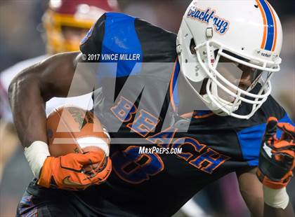 Thumbnail 2 in O'Dea vs. Rainier Beach (WIAA 3A Final) photogallery.